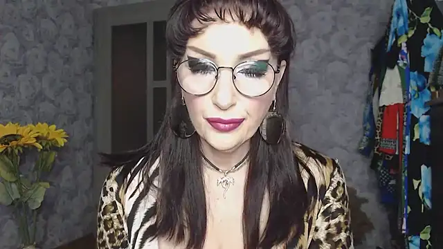 Aziza1 online show from 04-13-26, 02:21