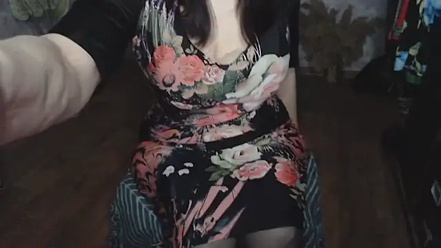 Snapshot of Aziza1 chatting on 04-27-26, 02:04 Aziza1 online show from 04-27-26, 02:04