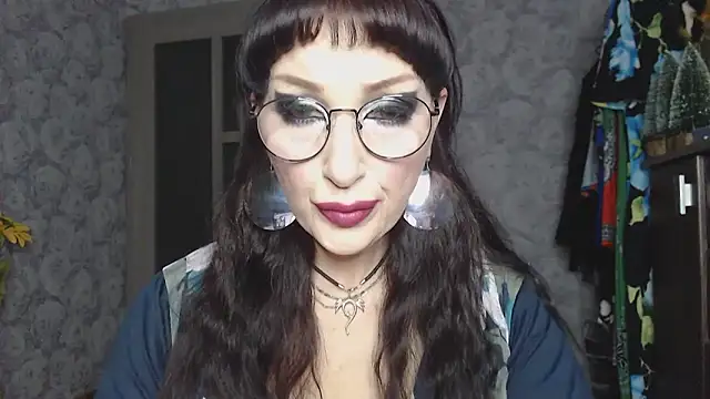 Aziza1 online show from 11-16-25, 01:38