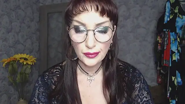 Aziza1 online show from 06-15-26, 01:55