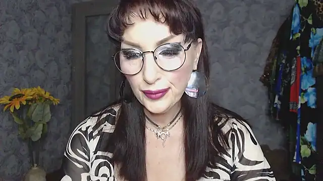 Aziza1 online show from 07-08-26, 02:29