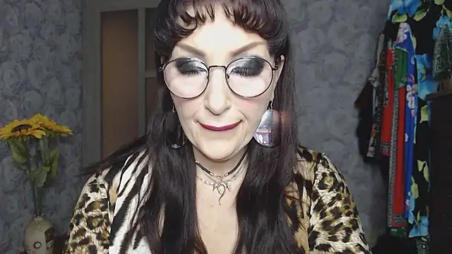 Aziza1 online show from 01-15-26, 10:18