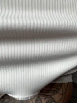 Snapshot of Etwas_neugierig chatting on 02-26-26, 09:09 Etwas neugierig online show from 02-26-26, 09:09