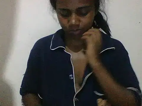 Snapshot of Hamie_sexy chatting on 02-19-26, 07:00 Hamie sexy online show from 02-19-26, 07:00