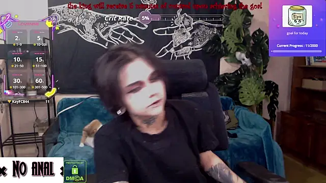Snapshot of Dark__Elf chatting on 06-20-26, 09:20 Dark Elf online show from 06-20-26, 09:20