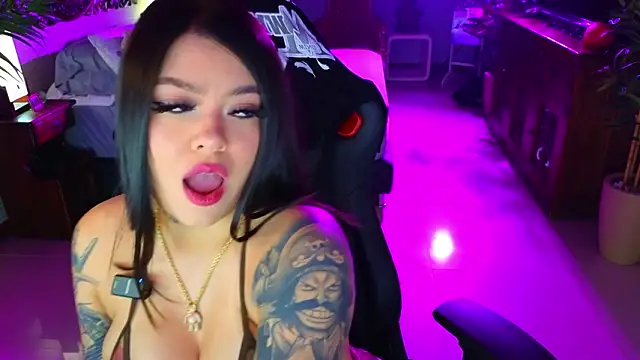 ambarEvans online show from 02-27-26, 01:17