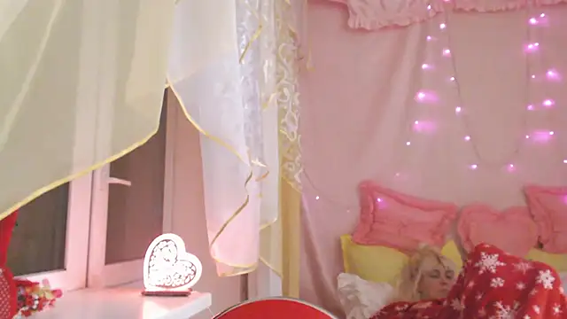 SunnySylvia online show from 02-15-26, 08:30