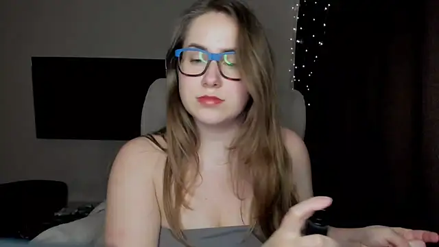 SeasonalSomeone online show from 10-27-25, 11:27