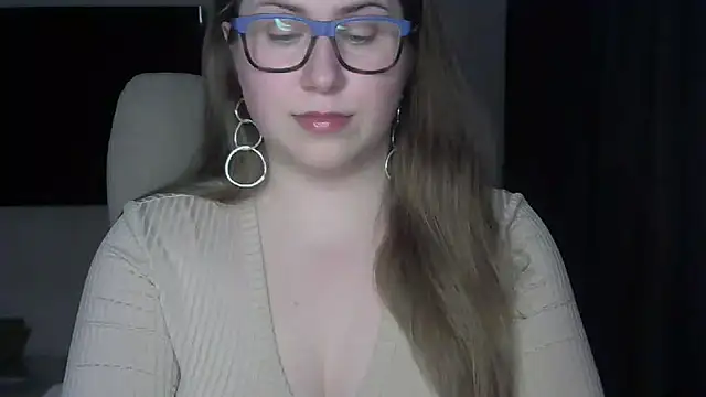 SeasonalSomeone online show from 03-23-26, 11:15