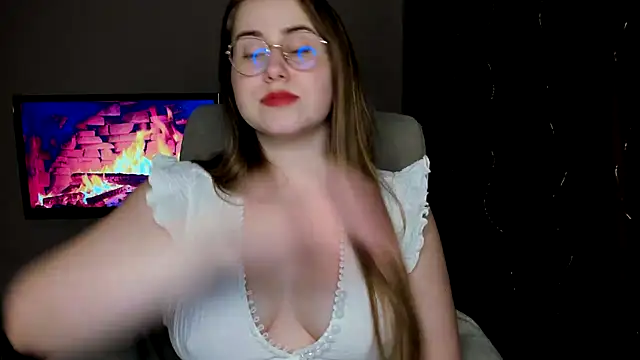 SeasonalSomeone online show from 03-12-25, 08:20