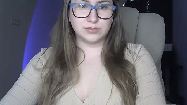 SeasonalSomeone online show from 04-22-26, 11:00