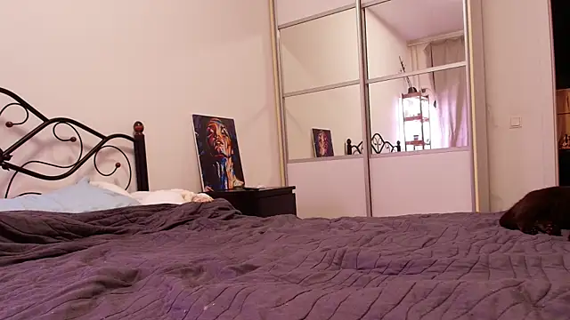 Eziliz online show from 07-09-26, 07:24