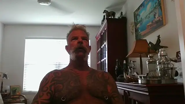 njdbear online show from 09-30-25, 04:02