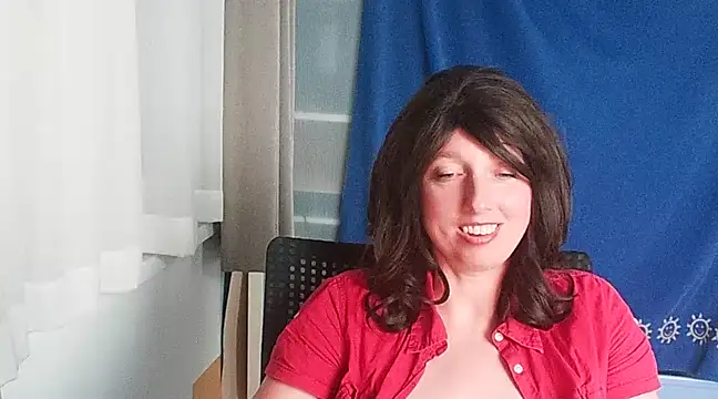 hotdestany online show from 02-19-25, 04:33