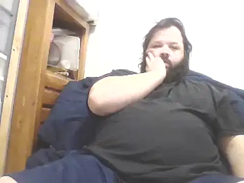 Snapshot of Strongbutgentle36 chatting on 01-05-25, 11:44 Strongbutgentle36 online show from 01-05-25, 11:44
