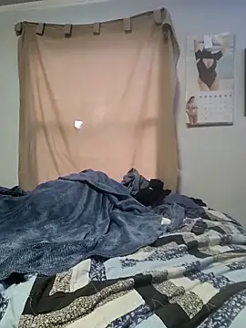 Snapshot of MaddyC6992 chatting on 03-16-26, 02:10 MaddyC6992 online show from 03-16-26, 02:10