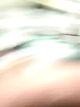 Snapshot of MaddyC6992 chatting on 03-01-25, 05:16 MaddyC6992 online show from 03-01-25, 05:16