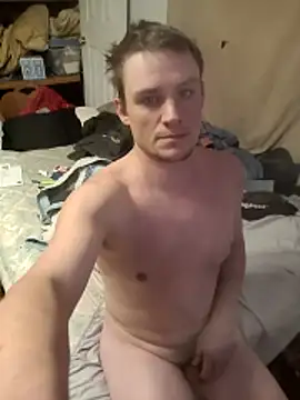 Snapshot of MaddyC6992 chatting on 02-12-26, 03:50 MaddyC6992 online show from 02-12-26, 03:50