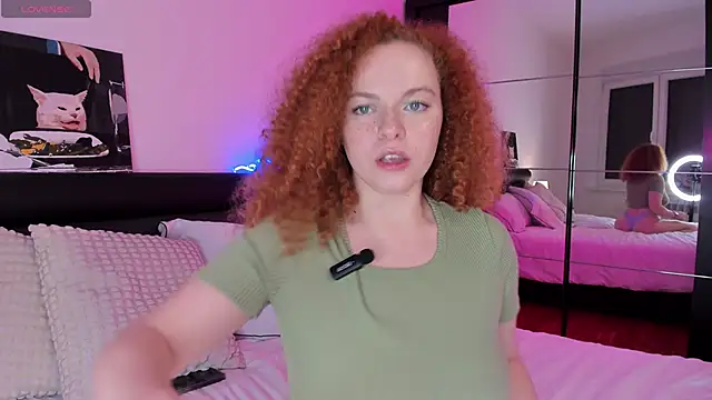 Snapshot of YammyPie chatting on 01-31-26, 08:29 YammyPie online show from 01-31-26, 08:29