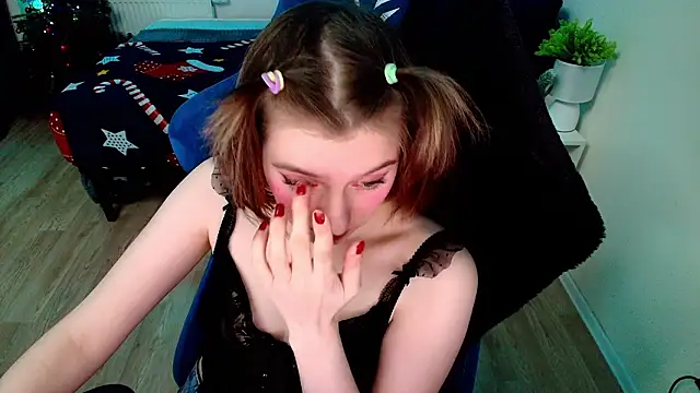 CranberryHot online show from 01-15-26, 04:43