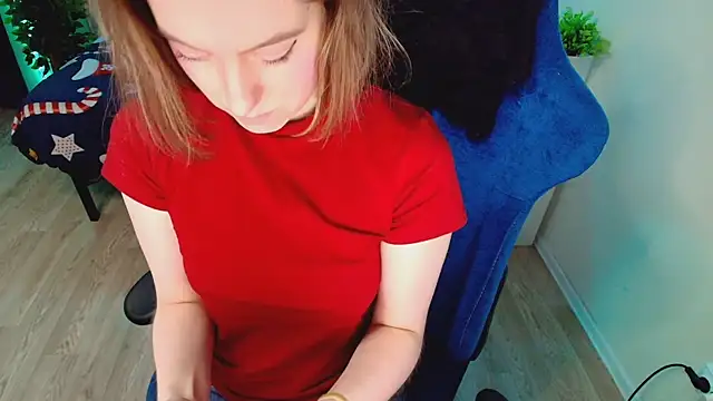 CranberryHot online show from 03-25-26, 05:23