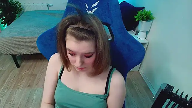 CranberryHot online show from 05-10-26, 08:11