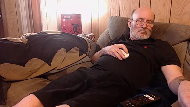 snickers1 online show from 03-08-26, 01:36