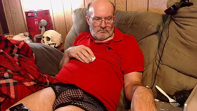 snickers1 online show from 10-31-25, 12:07