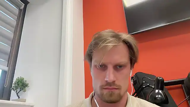 Snapshot of fmodel chatting on 03-11-26, 03:06 fmodel online show from 03-11-26, 03:06