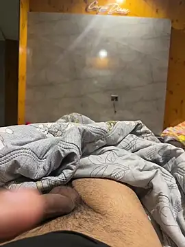 arju9699 online show from 10-26-25, 01:44