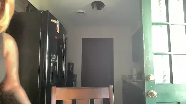 Creamesensation online show from 10-16-25, 02:25