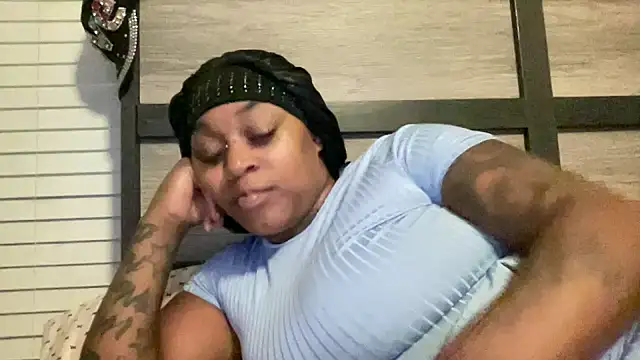 Creamesensation online show from 10-26-25, 11:43