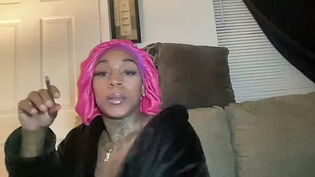 Creamesensation online show from 05-01-26, 04:39