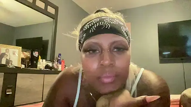 Creamesensation online show from 10-07-25, 08:32