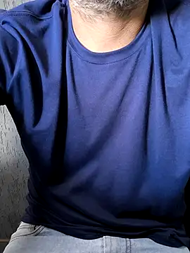 Leo Big online show from 04-06-26, 04:30