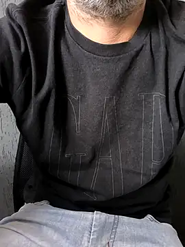 Leo Big online show from 04-07-26, 11:34