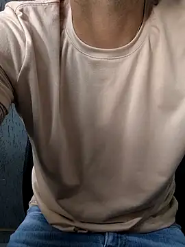 Leo Big online show from 10-13-25, 04:30