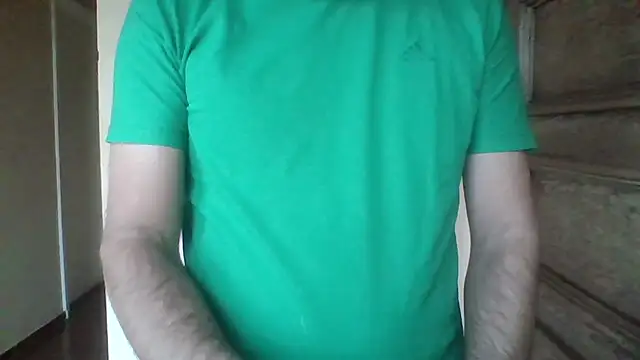 Snapshot of Leo_Big chatting on 06-25-26, 07:30 Leo Big online show from 06-25-26, 07:30