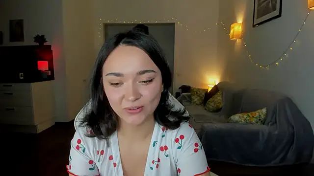 Tiffany Flynn online show from 03-17-25, 05:16