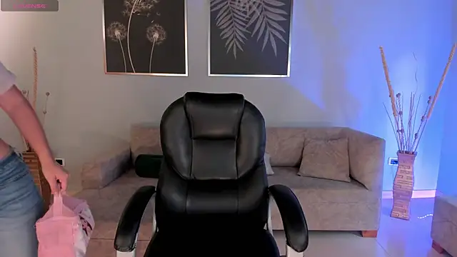 MorganHicks online show from 09-21-25, 12:10