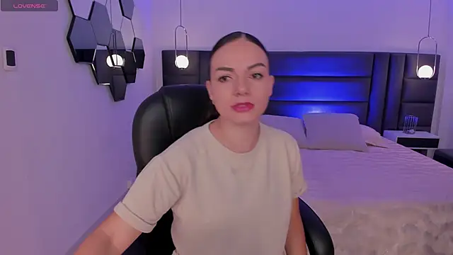 MorganHicks online show from 11-14-25, 07:28