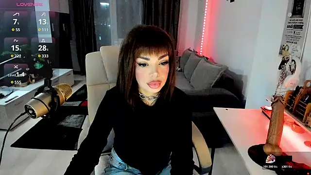 Miss kay1111 online show from 11-18-25, 03:26