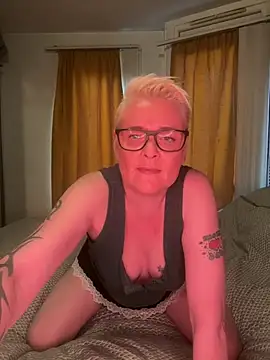 Gizzithehotone online show from 03-20-26, 03:13