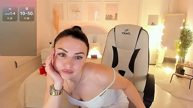 HelenaRegal online show from 06-05-26, 02:01