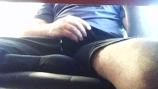 Snapshot of opreatiby chatting on 10-12-25, 10:49 opreatiby online show from 10-12-25, 10:49