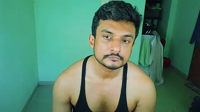 Snapshot of daringcutie chatting on 04-21-26, 08:54 daringcutie online show from 04-21-26, 08:54