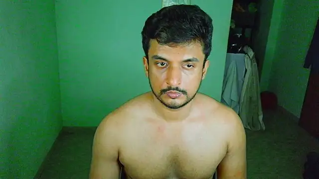 Snapshot of daringcutie chatting on 04-25-26, 05:32 daringcutie online show from 04-25-26, 05:32