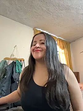 latinfemale online show from 12-16-25, 08:46