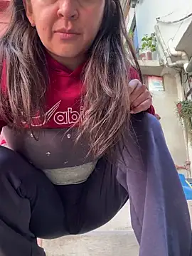 latinfemale online show from 11-09-25, 07:29