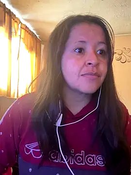 latinfemale online show from 10-05-25, 05:36